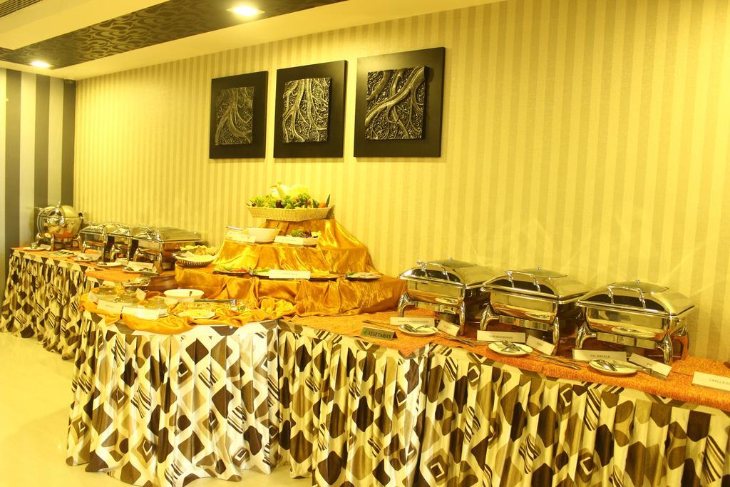 Hotel Abaam Cochin à Kochi Extérieur photo