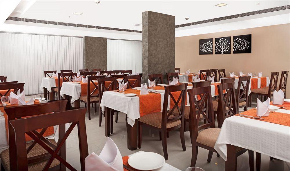 Hotel Abaam Cochin à Kochi Extérieur photo
