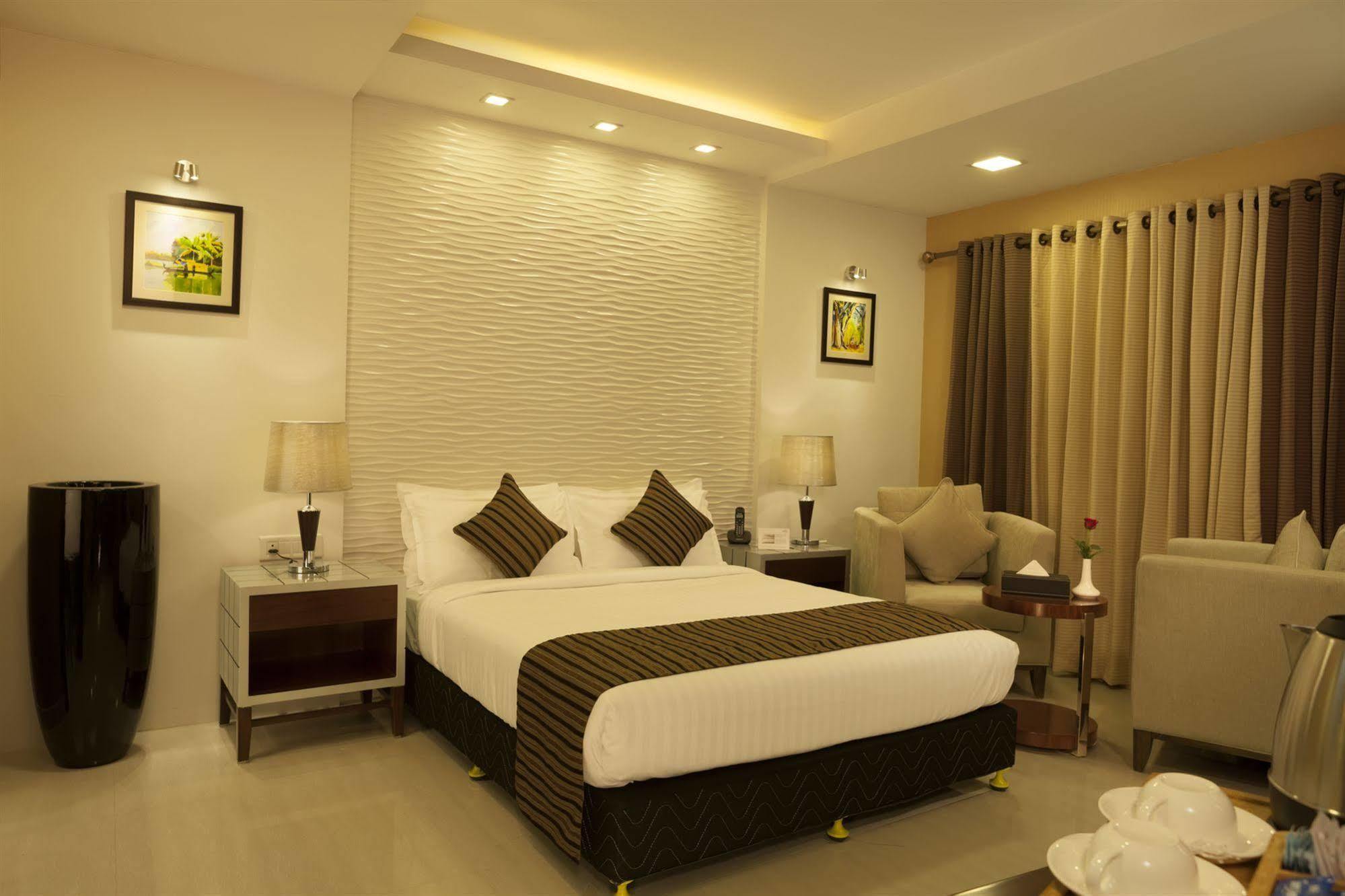 Hotel Abaam Cochin à Kochi Extérieur photo