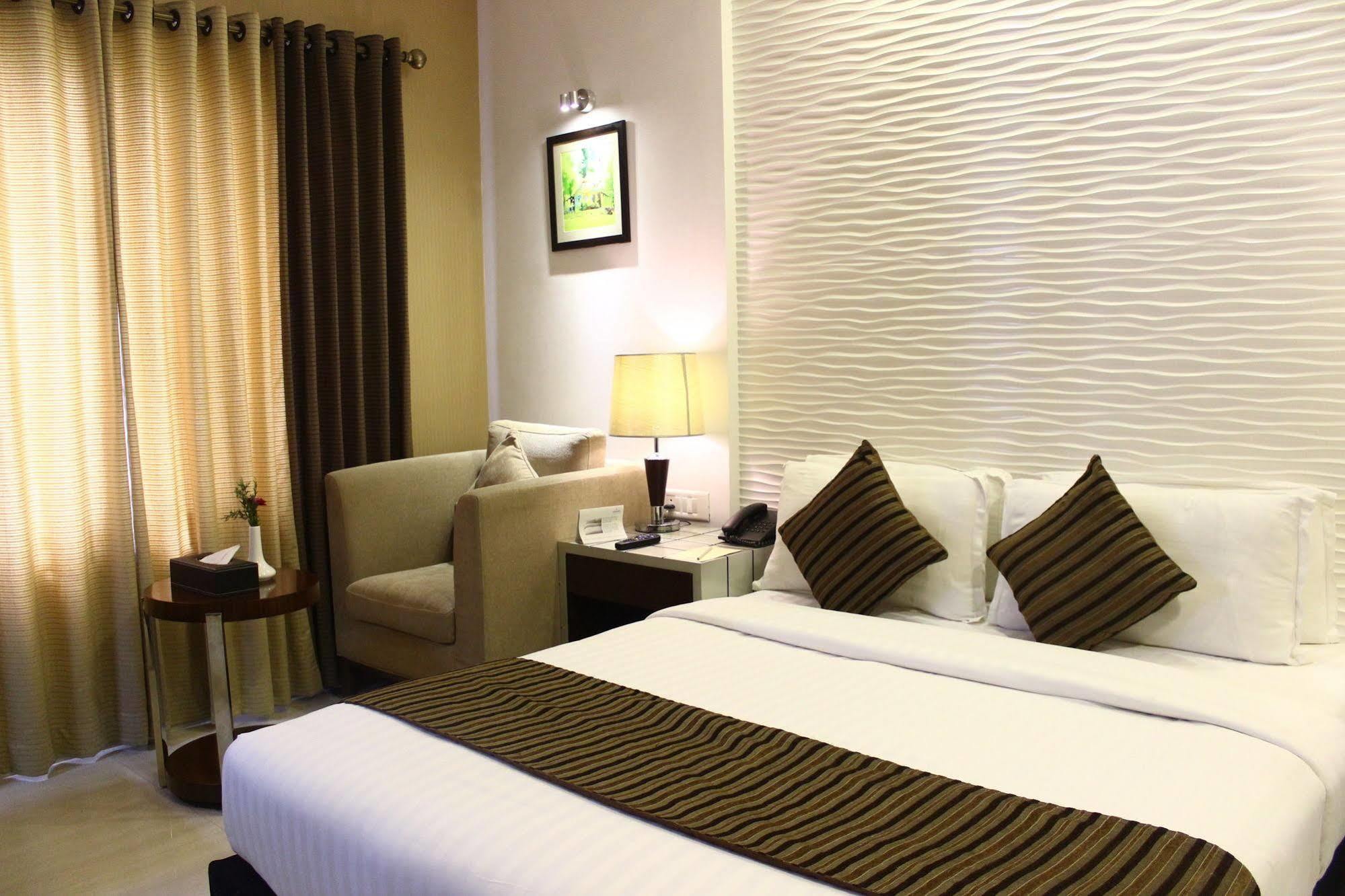 Hotel Abaam Cochin à Kochi Extérieur photo