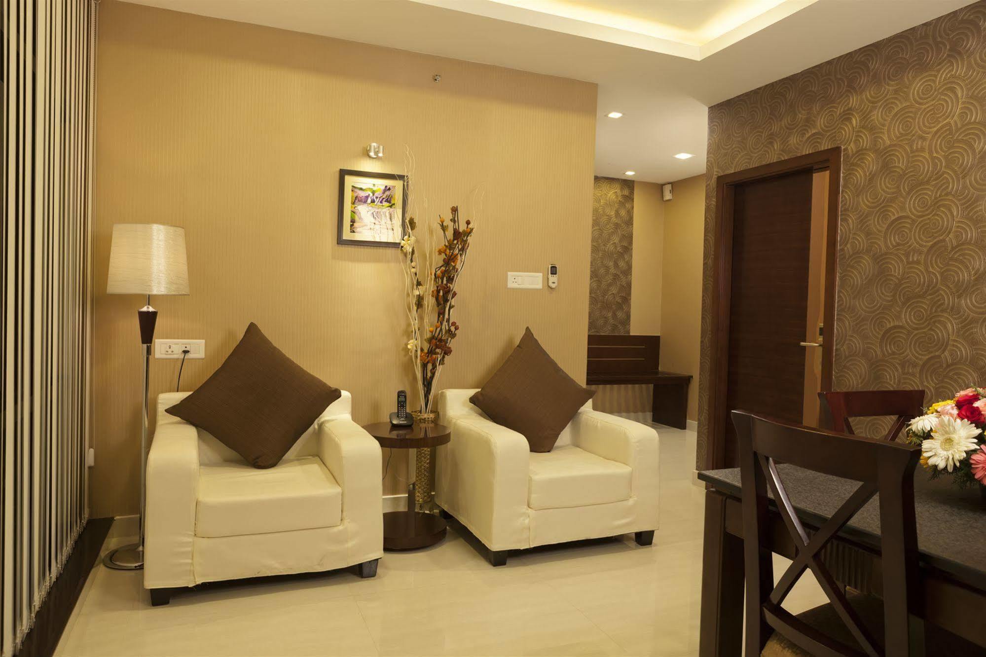 Hotel Abaam Cochin à Kochi Extérieur photo